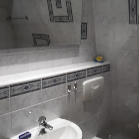 1 Apartment Hennickendorf